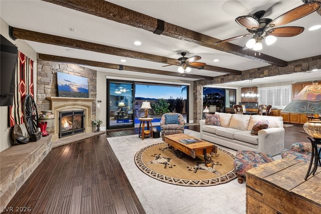 7347 Peace Rose Street, Las Vegas, NV 89131