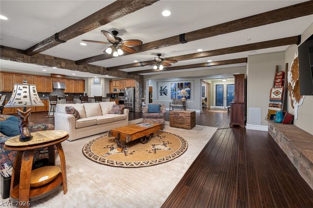 7347 Peace Rose Street, Las Vegas, NV 89131