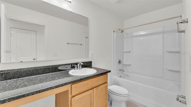 727 CHESTNUT LANE, Auburndale, FL 33823