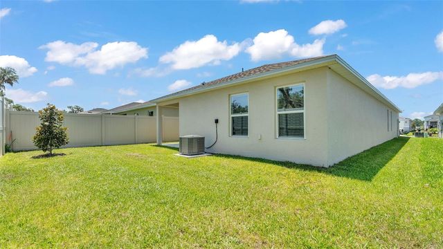 727 CHESTNUT LANE, Auburndale, FL 33823