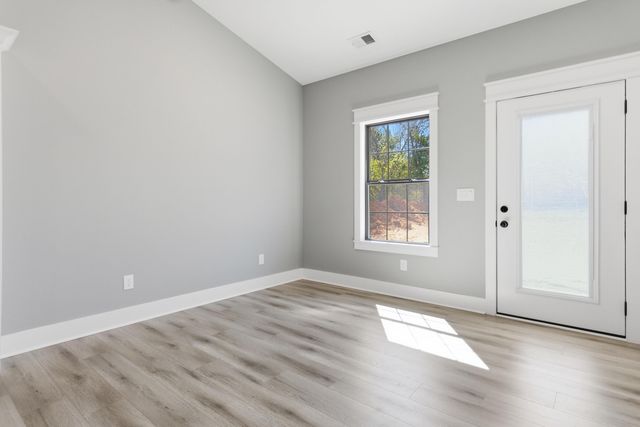 100 Harrods Glen, Harrodsburg, KY 40330