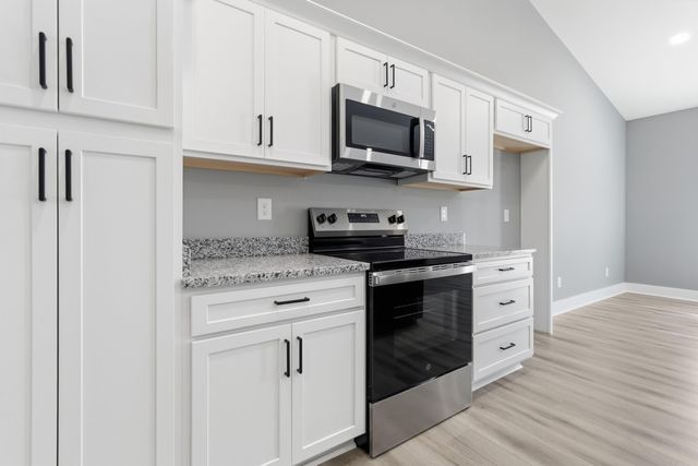 100 Harrods Glen, Harrodsburg, KY 40330