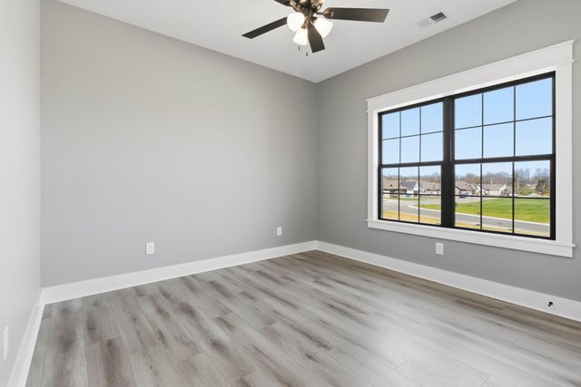 100 Harrods Glen, Harrodsburg, KY 40330