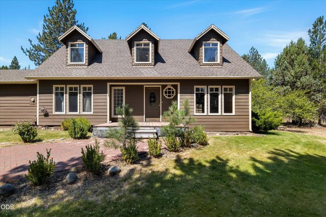 60325 Woodside Road, Bend, OR 97702