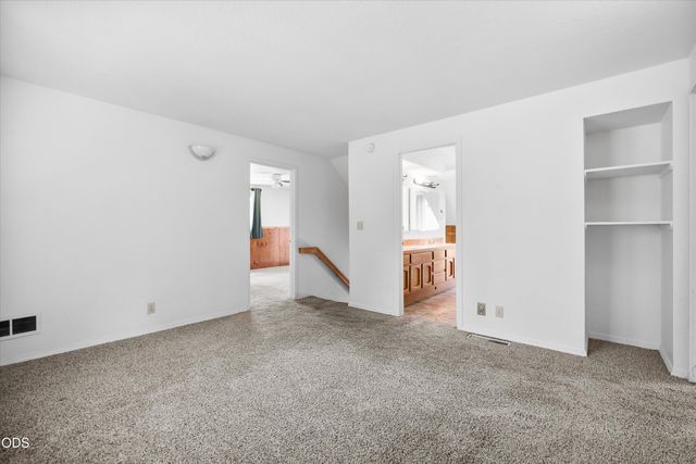 60325 Woodside Road, Bend, OR 97702