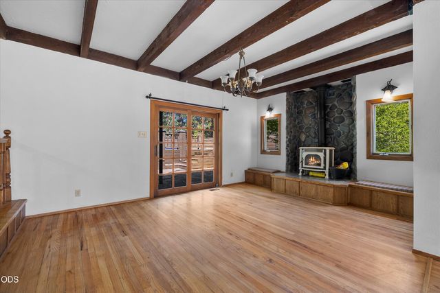 60325 Woodside Road, Bend, OR 97702