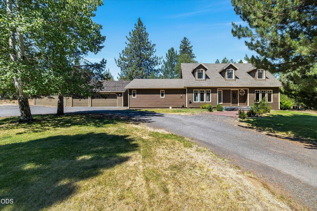 60325 Woodside Road, Bend, OR 97702