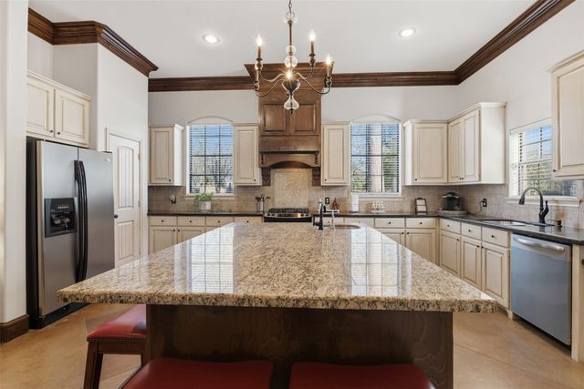 3727 Winding Way, Tyler, TX 75707