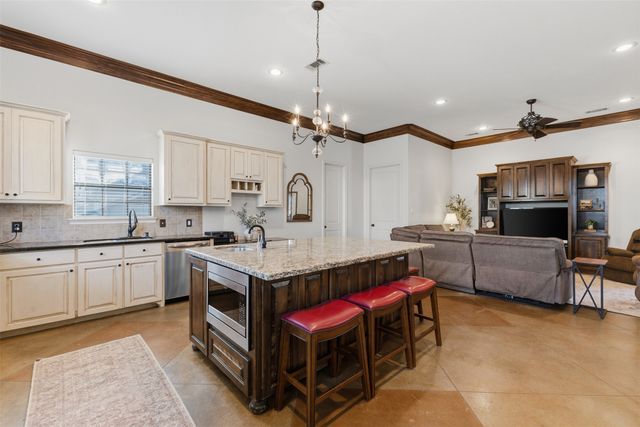 3727 Winding Way, Tyler, TX 75707