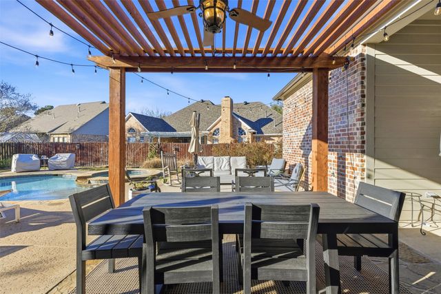 3727 Winding Way, Tyler, TX 75707