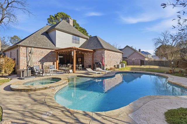 3727 Winding Way, Tyler, TX 75707