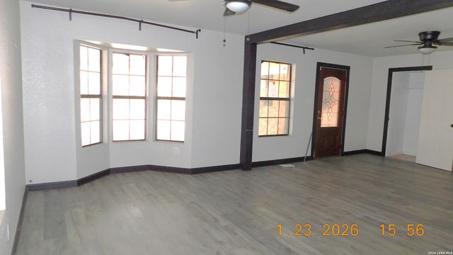 1217 Vivian, Pleasanton, TX 78064