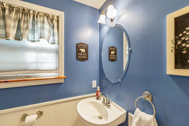 86 Avery Hill Road, Alton, NH 03810