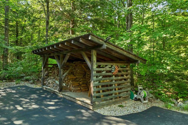 86 Avery Hill Road, Alton, NH 03810