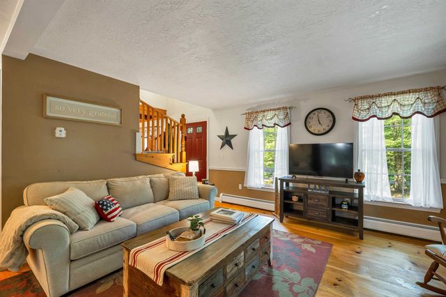 86 Avery Hill Road, Alton, NH 03810