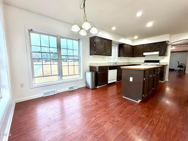 3909 La Varra Drive, Clayton, NC 27520