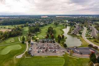 911 Saint James Park Avenue, Monroe, MI 48161