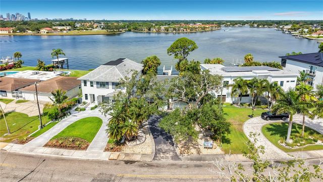 3800 SHORE ACRES BOULEVARD NE, St Petersburg, FL 33703