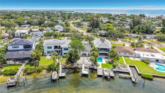 3800 SHORE ACRES BOULEVARD NE, St Petersburg, FL 33703