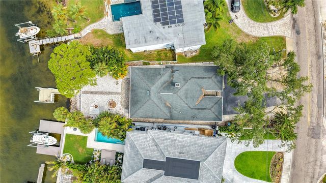 3800 SHORE ACRES BOULEVARD NE, St Petersburg, FL 33703