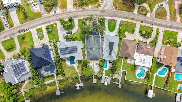 3800 SHORE ACRES BOULEVARD NE, St Petersburg, FL 33703
