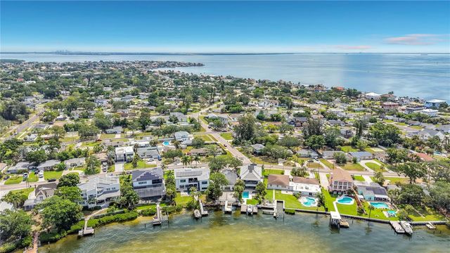 3800 SHORE ACRES BOULEVARD NE, St Petersburg, FL 33703