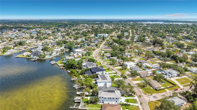 3800 SHORE ACRES BOULEVARD NE, St Petersburg, FL 33703