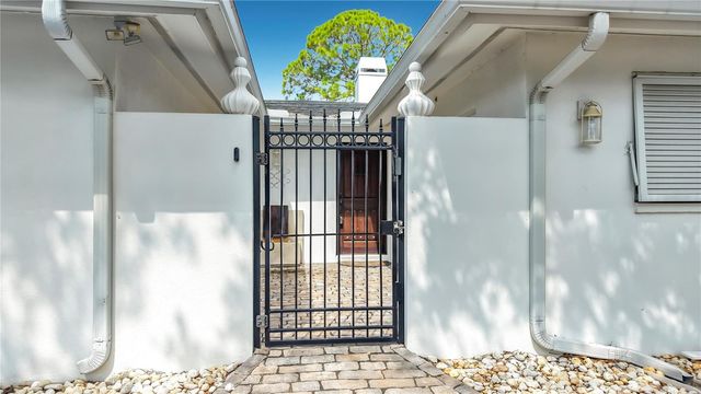 3800 SHORE ACRES BOULEVARD NE, St Petersburg, FL 33703