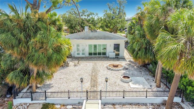 3800 SHORE ACRES BOULEVARD NE, St Petersburg, FL 33703
