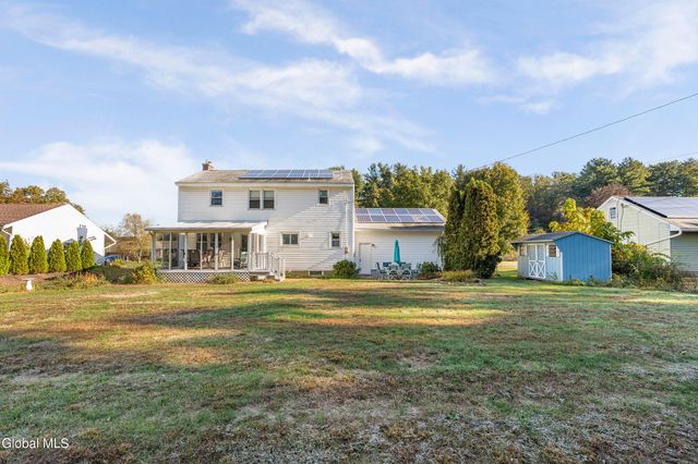 7 Gladwish Avenue, Guilderland, NY 12203