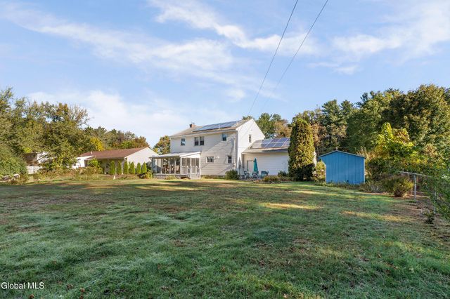 7 Gladwish Avenue, Guilderland, NY 12203