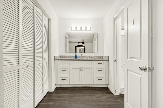 7610 Smiling Wood Lane, Houston, TX 77086