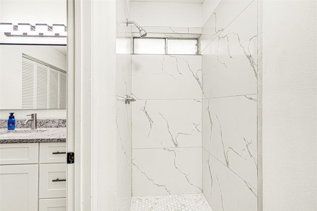 7610 Smiling Wood Lane, Houston, TX 77086