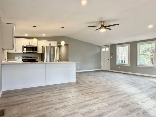 29 Centennial Drive, Webster, NH 03303