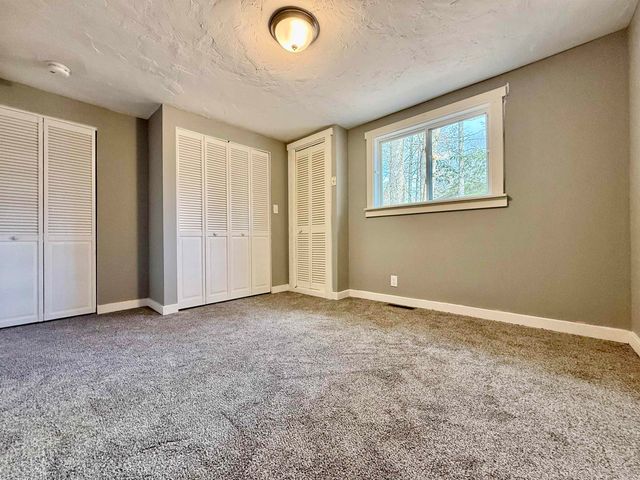 29 Centennial Drive, Webster, NH 03303