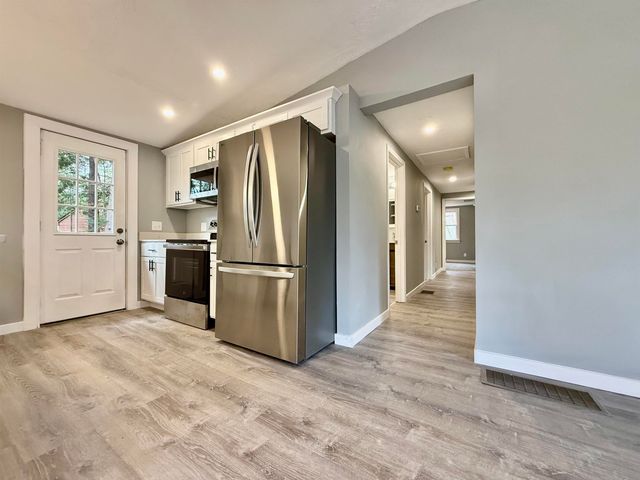 29 Centennial Drive, Webster, NH 03303