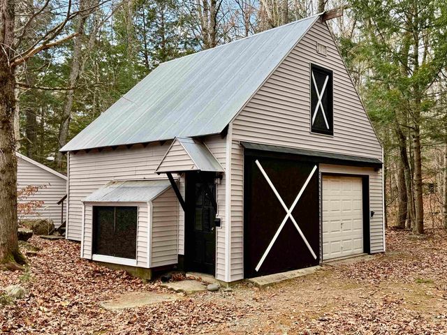 29 Centennial Drive, Webster, NH 03303