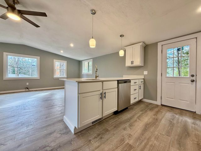 29 Centennial Drive, Webster, NH 03303