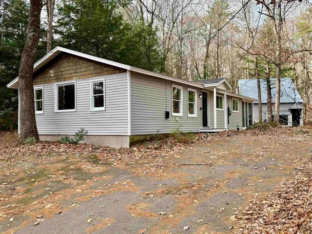 29 Centennial Drive, Webster, NH 03303