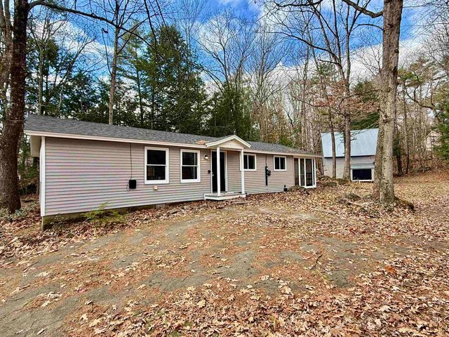 29 Centennial Drive, Webster, NH 03303