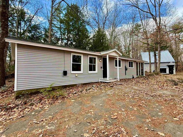 29 Centennial Drive, Webster, NH 03303