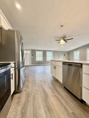 29 Centennial Drive, Webster, NH 03303