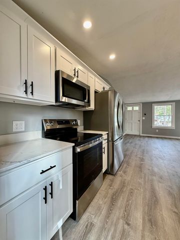 29 Centennial Drive, Webster, NH 03303