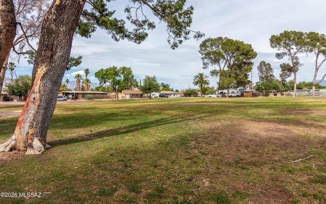 6002 E Eli Street, Tucson, AZ 85711