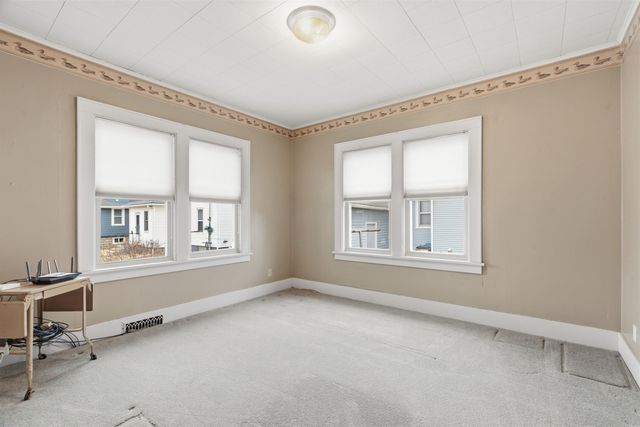 312 N Franklin Street, Manchester, IA 52057