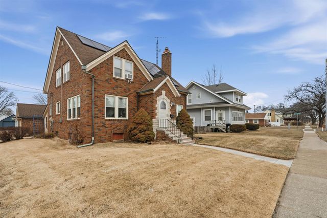 312 N Franklin Street, Manchester, IA 52057