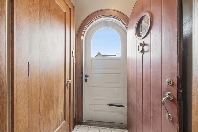 312 N Franklin Street, Manchester, IA 52057