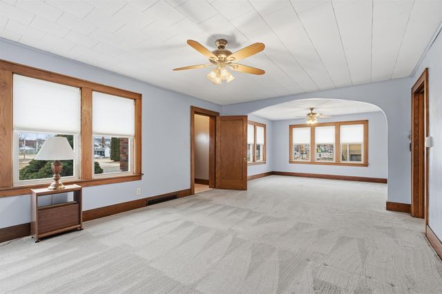 312 N Franklin Street, Manchester, IA 52057