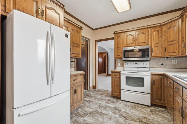 312 N Franklin Street, Manchester, IA 52057