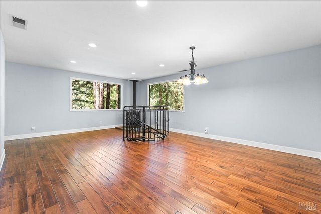 11165 Hwy 116, Forestville, CA 95436